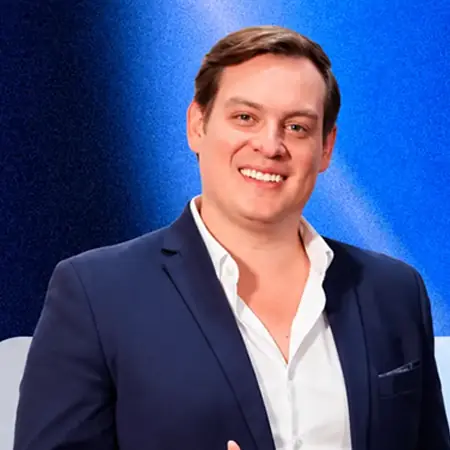 David Salvador, Marketing Director · CEO